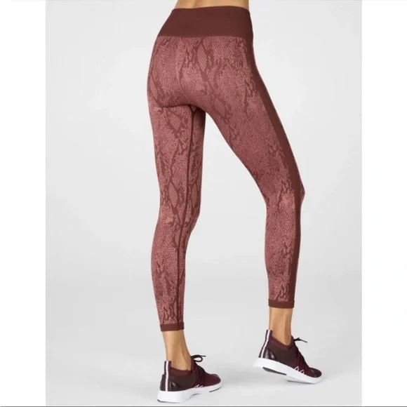 Fabletics Pink & Brown Snake Print Matching Workout Set, Size XS - Picture 4 of 13